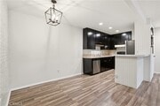Photo - 1101 W MacArthur Blvd Unit 271