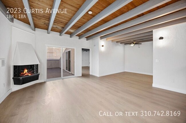 Photo - 2023 Curtis Ave