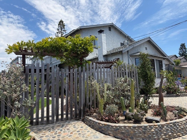 Photo - 1252 Basswood Ave