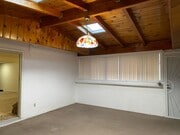 Photo - 332 E Landsford St