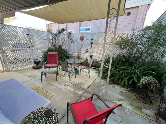 Photo - 159 Diana St