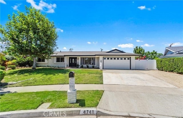 Building Photo - 4741 School St