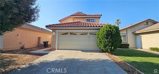 Building Photo - 2013 Greenbriar St Rental