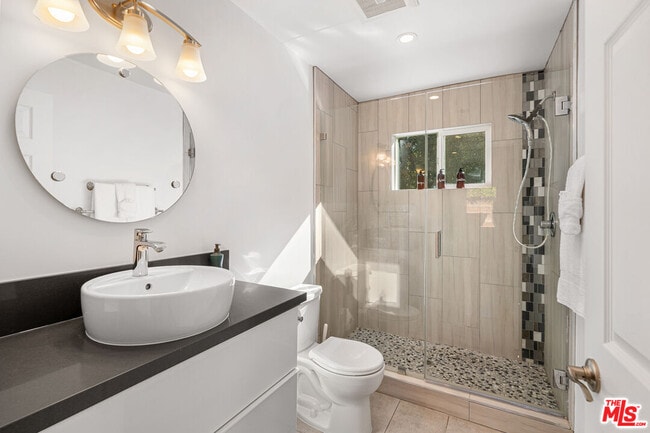 Photo - 5202 Topeka Dr