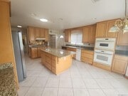 Photo - 6421 Lochmoor Dr House