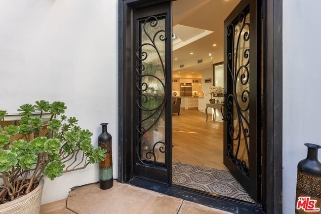 Photo - 345 S Saltair Ave