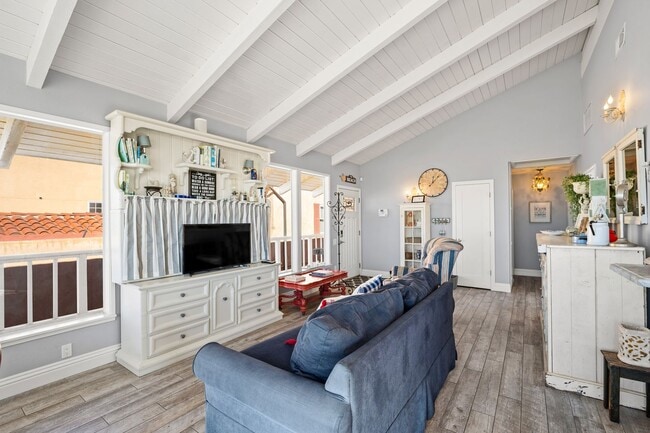 Photo - 2405O- Meet Me At the Jetty | FURNSIHED