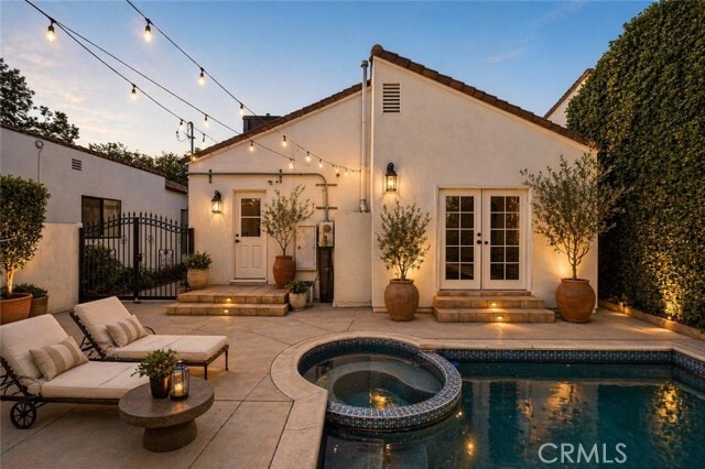 Building Photo - 520 N Citrus Ave