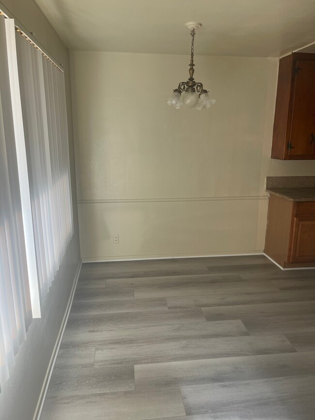 Photo - 3813 Prospect Ave