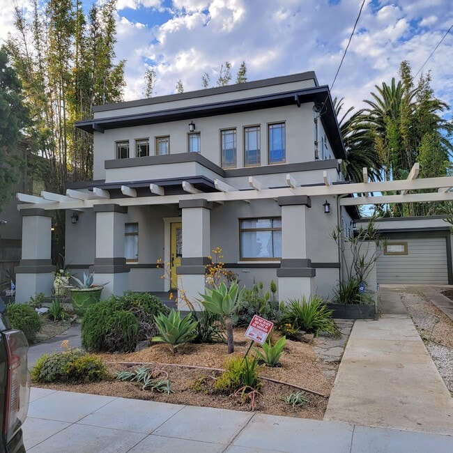 Photo - 3131 E Corto Pl