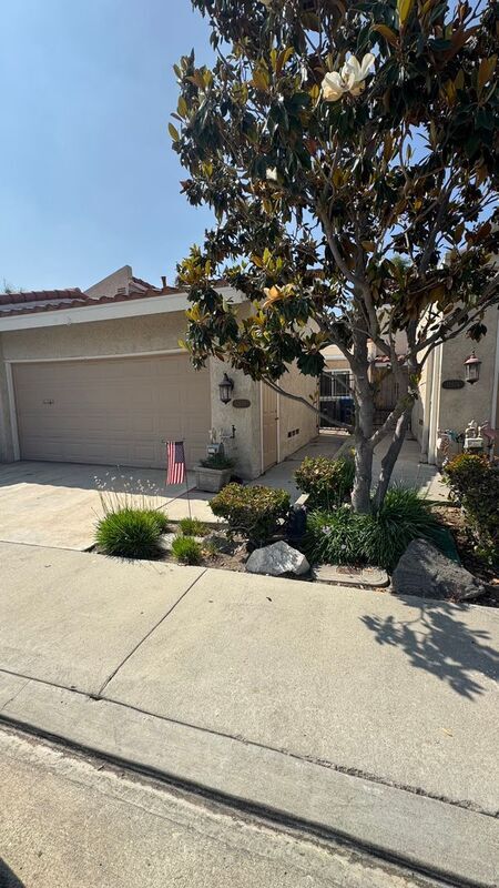 Photo - 12674 Oxford Dr House