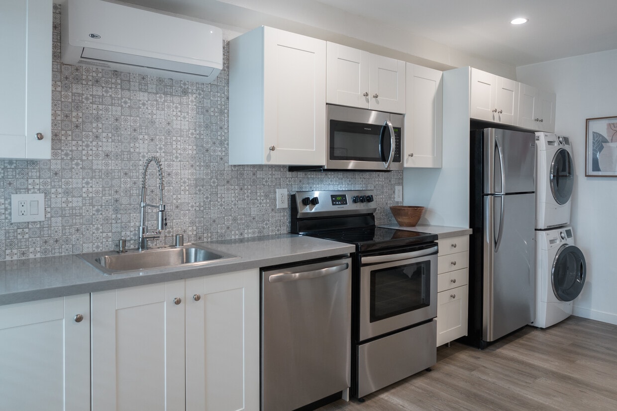 3D Tour - 60 15th St.