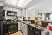 2BR, 2BA - 900SF - Kitchen - Skyline Terrace