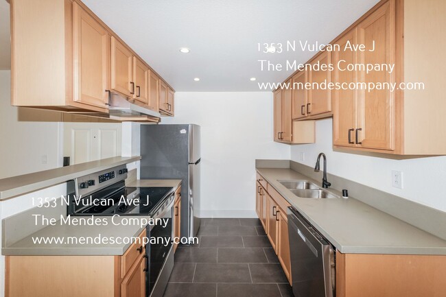Photo - 1353 N Vulcan Ave Unit J