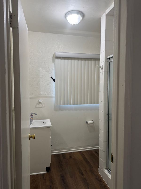 Photo - 2529 W Beverly Blvd