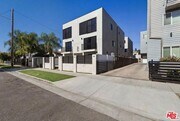 Photo - 14167 Erwin St