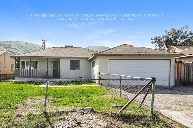 Building Photo - 1463 Sheridan Rd