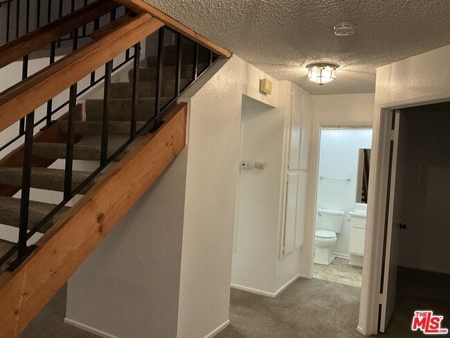 Photo - 6146 Jennifer Ln