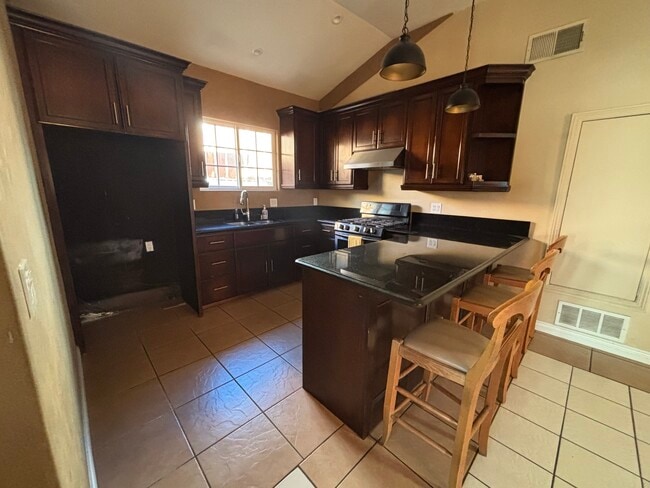 Photo - 1817 N Ave 53