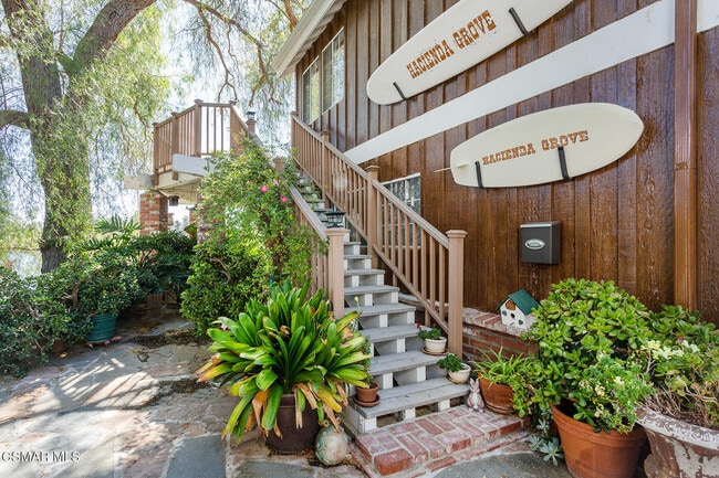 Photo - 1052 Hacienda Dr