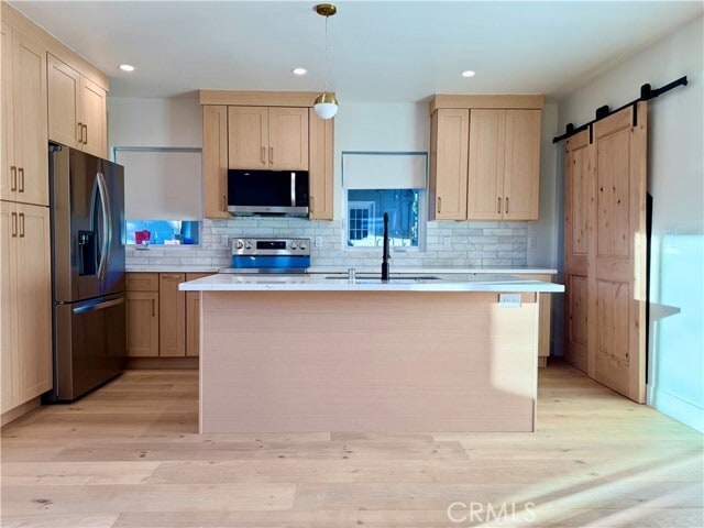 Building Photo - 22404 Vanowen St