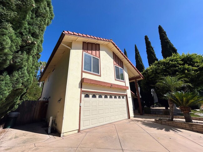 Building Photo - 15150 Andorra Way