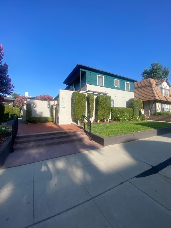 Photo - 283 S El Molino Ave Unit 12