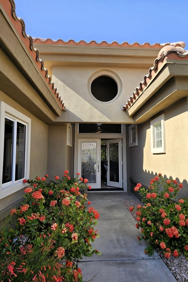 Photo - 78622 Waterfall Dr