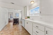Photo - 130 Virginia Dr
