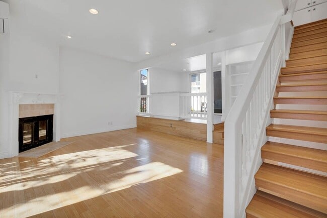 Photo - 28348 Rey De Copas Ln