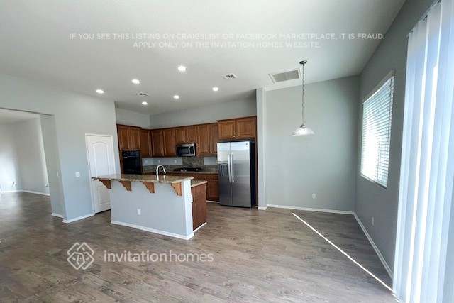 Building Photo - 835 Brownie Way