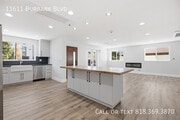 Photo - 11611 Burbank Blvd