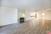 Photo - 410 S Barrington Ave Condo Unit 205