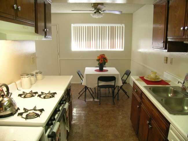 Photo - Sierra Garden Apartments