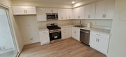 newly remodeled kitchen - 314 20th St Apartments Unit B