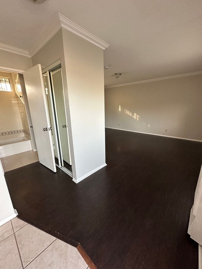 Photo - 717 W 214th St Unit 717 1/2