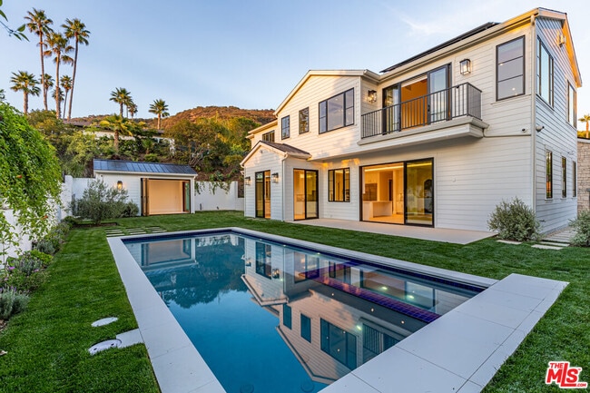 Building Photo - 9929 Anthony Pl