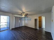 Photo - 820 W 1st St Unit B