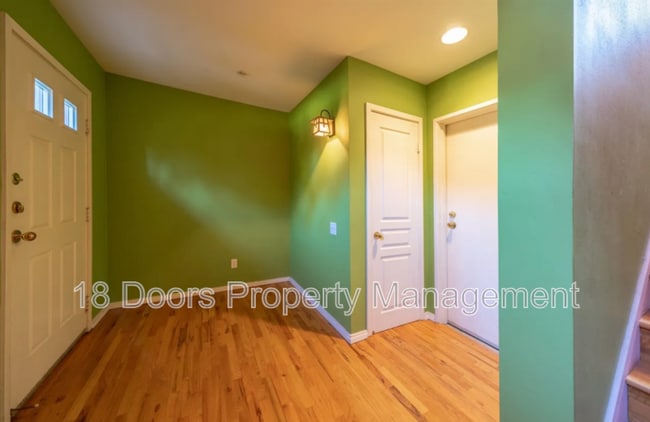 Photo - 1352 24th St