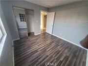 Photo - 629 E 85th St Townhome