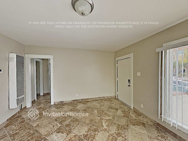 Photo - 1025 W 12th St