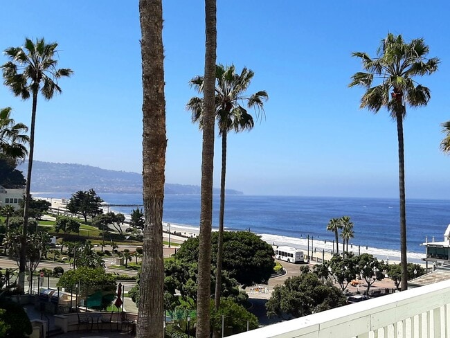 Building Photo - Totally Updated Ocean View 1 bedroom in The Village Unit 115