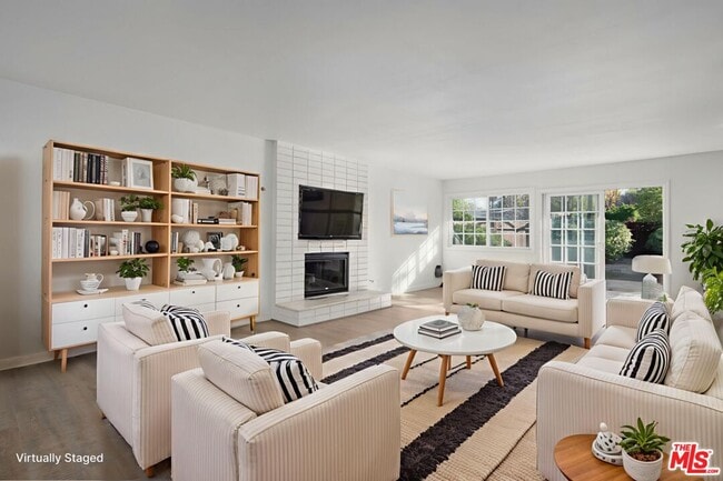 Building Photo - 24440 Martha St