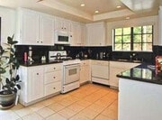 Kitchen - 810 Stanford St Townhome