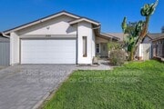 Photo - 2723 Lancha St