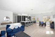 Photo - 6757 Royal Crest Ct House