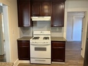 Photo - 246 W 4th St