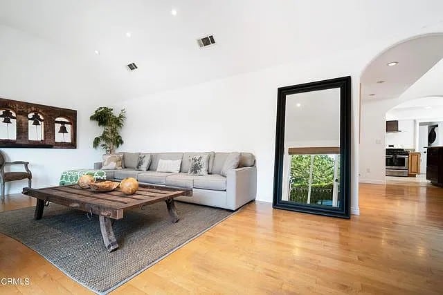 Photo - 748 N La Jolla Ave Unit 748)