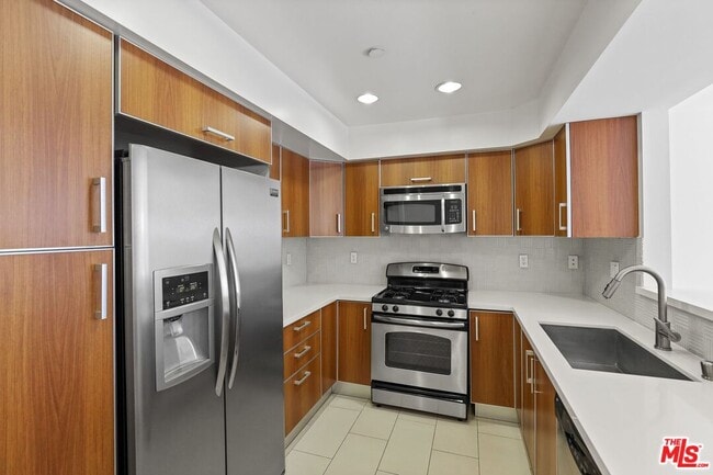 Photo - 1518 Federal Unit 313