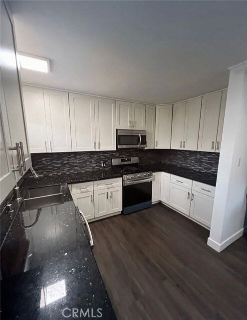 Photo - 5313 W 120th St